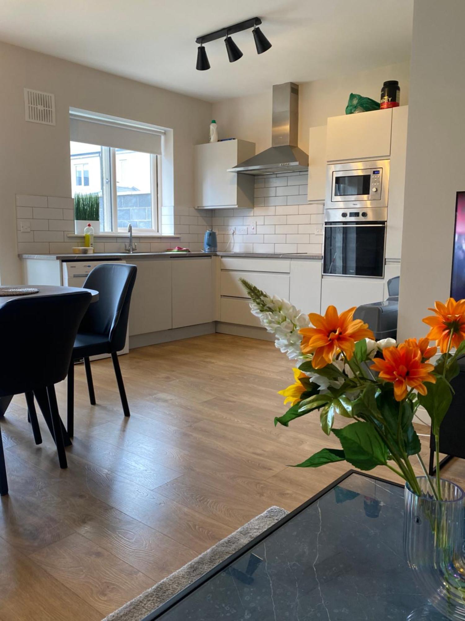 Extra Large Room In New House At Citywest Dublin Extérieur photo